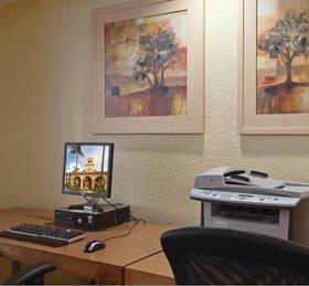Туры в La Quinta Inn & Suites Orange County - Santa Ana в США