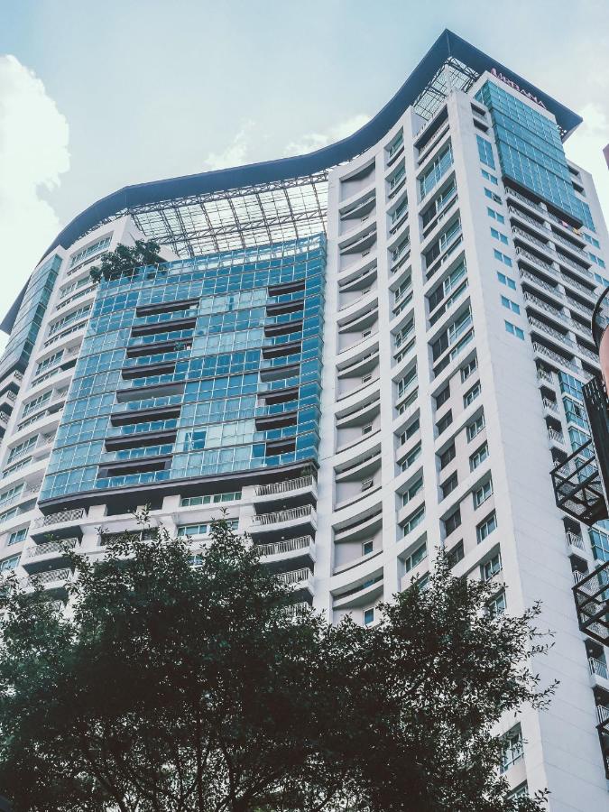 Urbana Langsuan