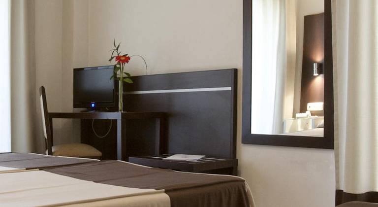 Hotel Los Girasoles I