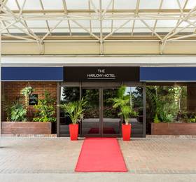 Park Inn by Radisson Harlow в Эссексе