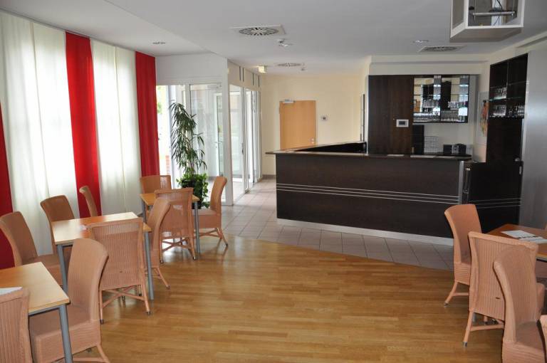 Airporthotel Berlin Adlershof