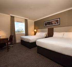 Туры в DoubleTree by Hilton Edinburgh Airport в Великобритании