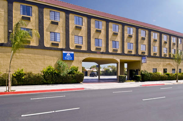 Americas Best Value Inn & Suites LAX