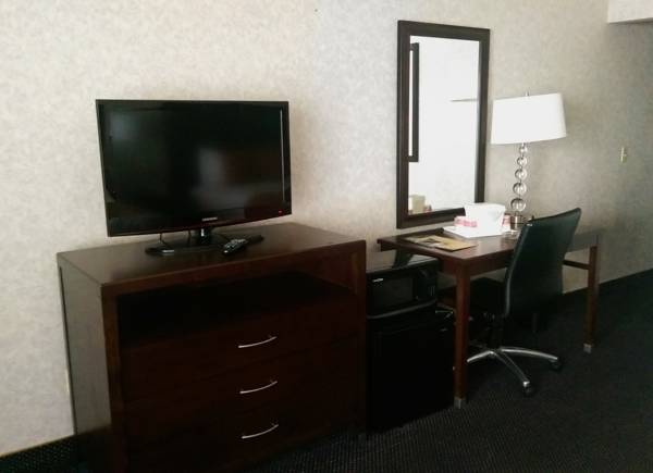 Ramada Burbank Airport