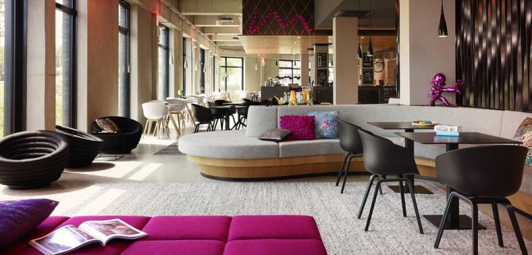 MOXY Berlin Ostbahnhof