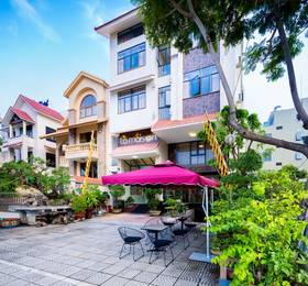 Dong Phuong Hotel в Дананге