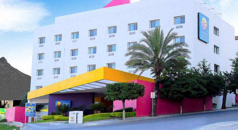 Comfort Inn Monterrey Valle