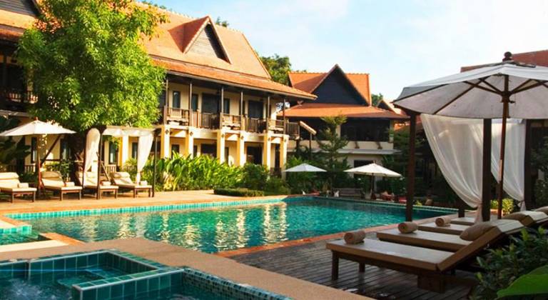 B2 Ayatana Premier Resort