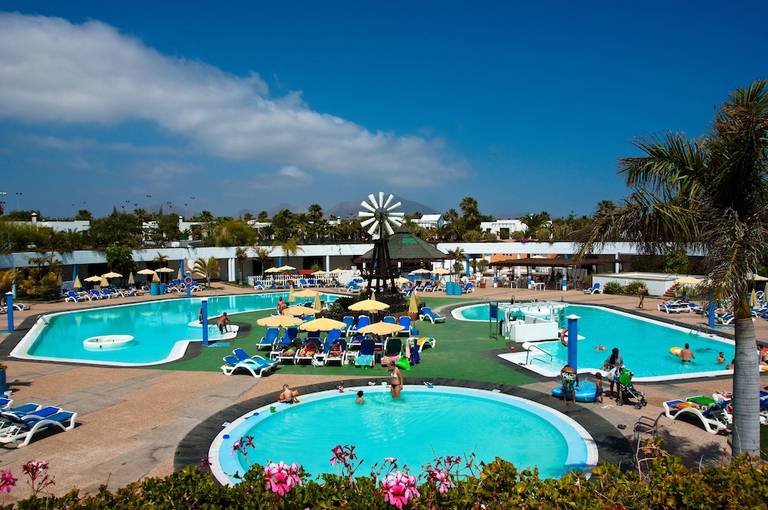 Relaxia Lanzasur Club