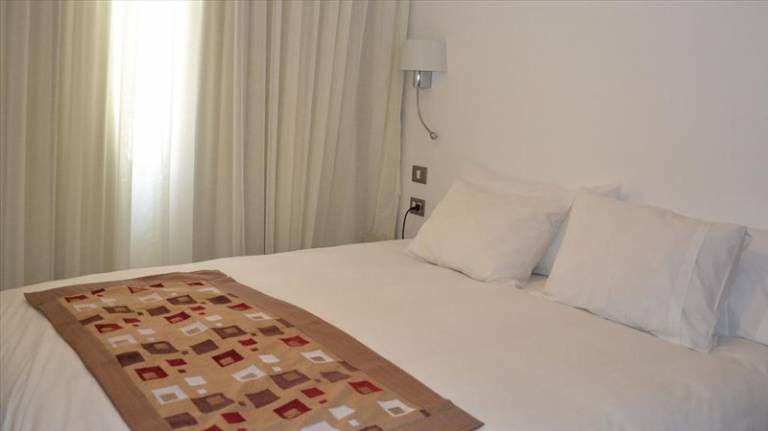 Nippon Hotel