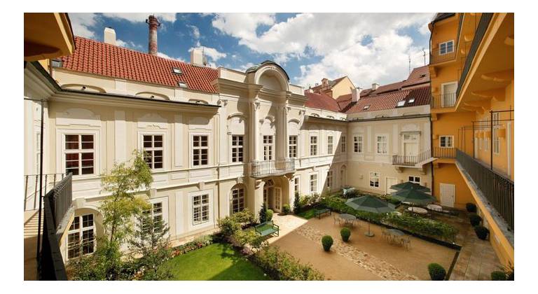 Pachtuv Palace