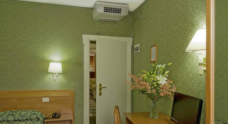 Spagna Hotel