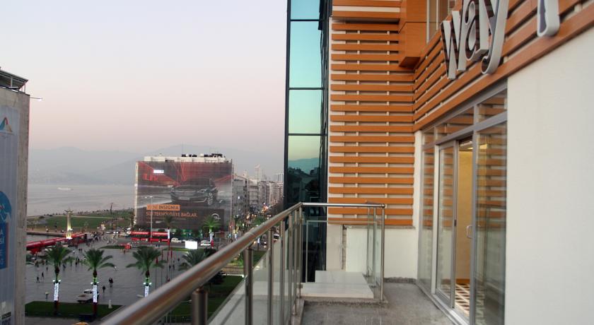 Way Hotel 3*