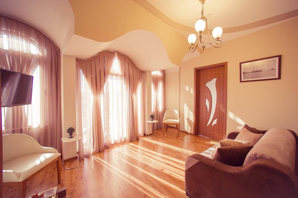 Royal Venezia Hotel 3*