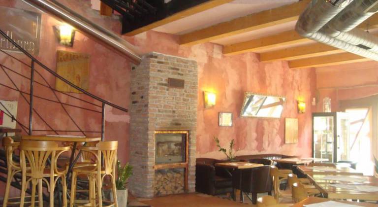 Hotel Cafe Razy