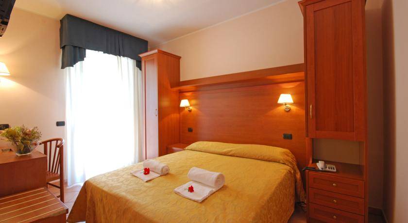 Hotel Jole 3* Италия, Чезенатико