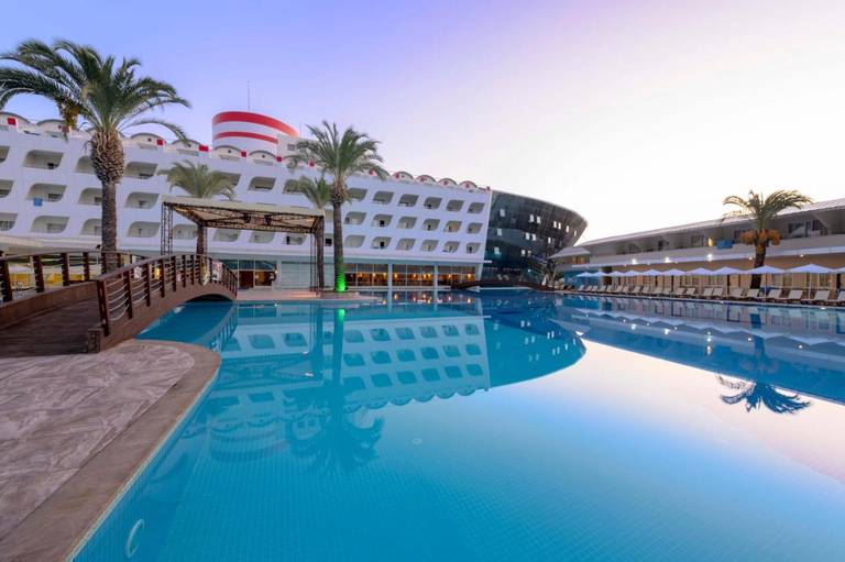 Transatlantik Hotel