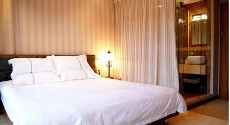 Royal Garden Inn