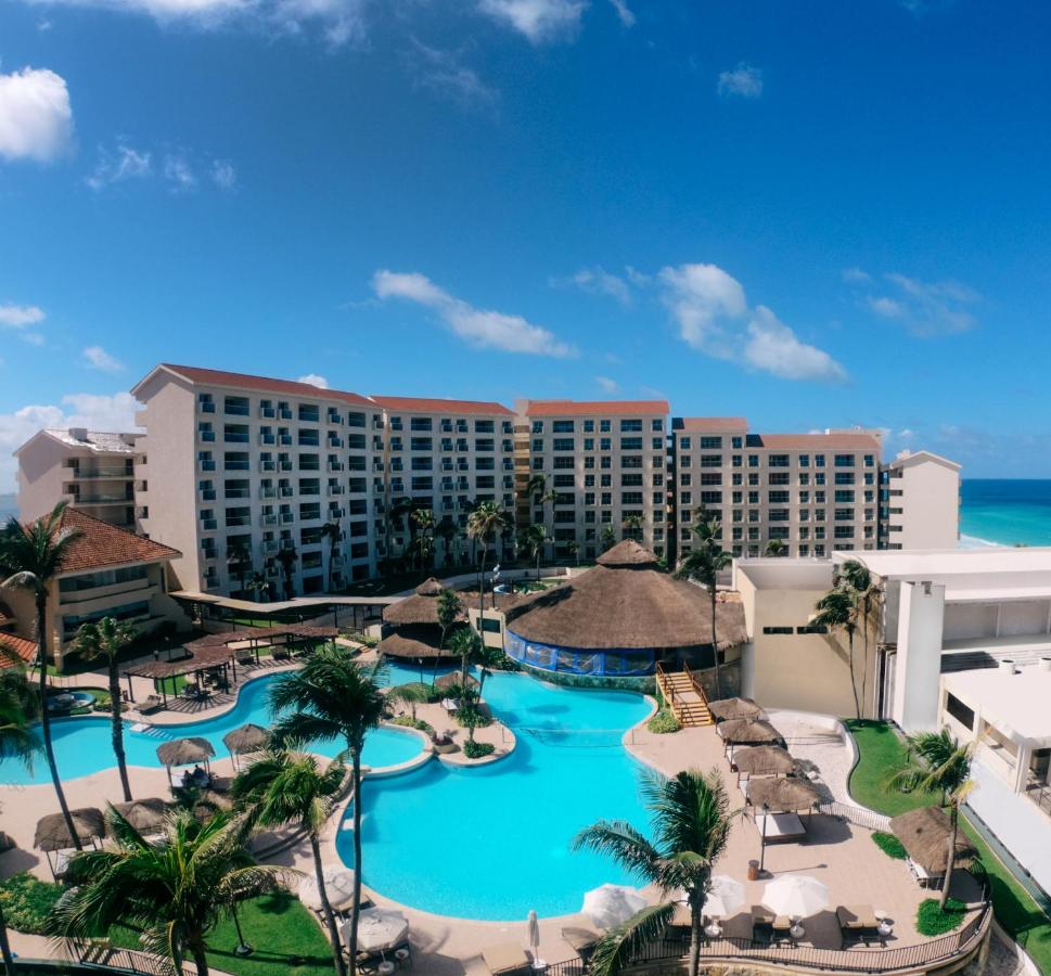 Emporio Hotel & Suites Cancun