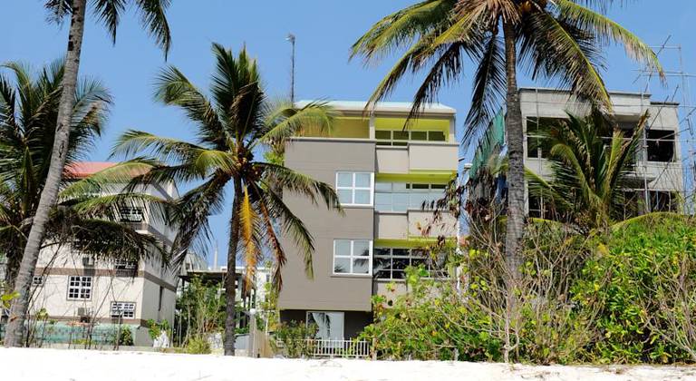Velaa Beach Hotel, Hulhumale