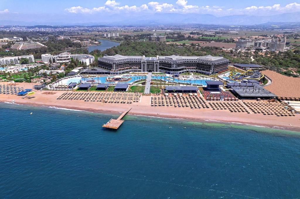 Lago Hotel 5*
