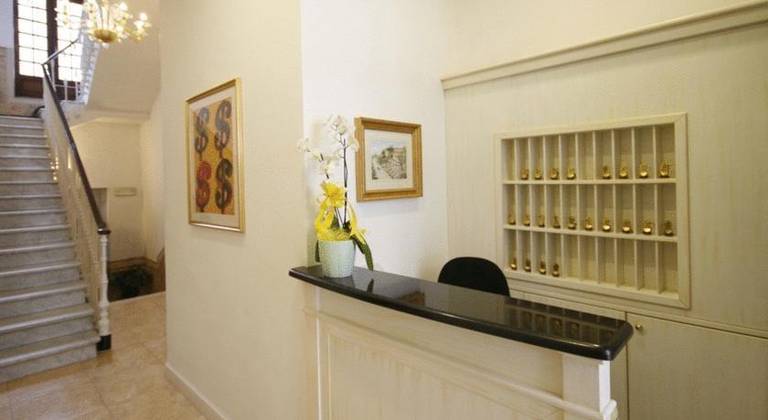 Eletto Hotel