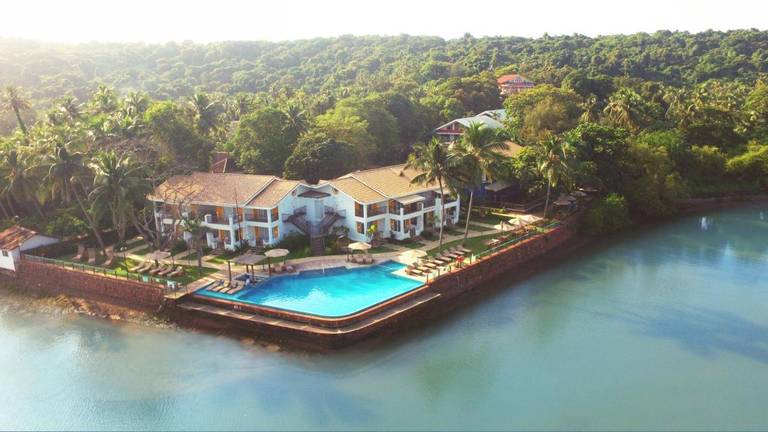 Acron Waterfront Resort