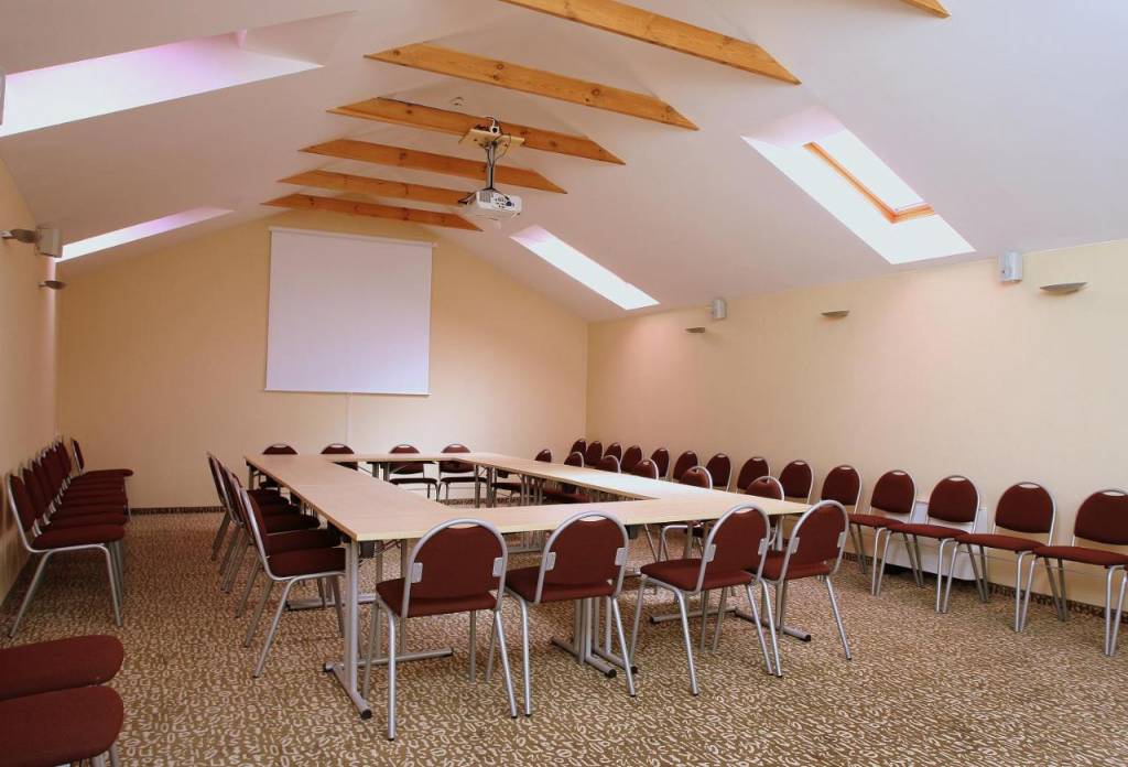 Algirdas City Hotels 4*