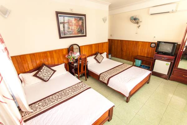 Hoang Son Hotel