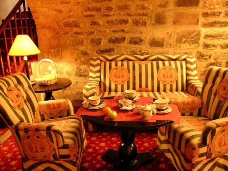 Prince de Conde Hotel