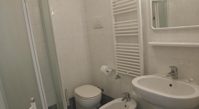 Tivoli Hotel
