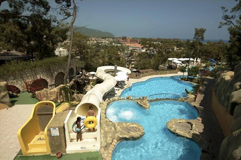 Naturland Forest Resort