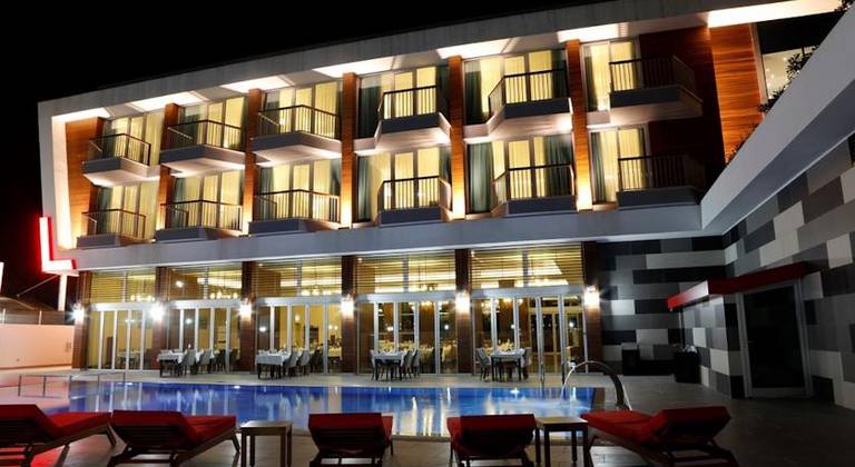 Lova Hotel Spa