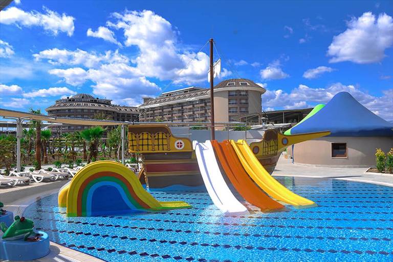 Sunmelia Beach Resort Hotel & Spa