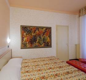 Туры в La Riviera Hotel в Италии