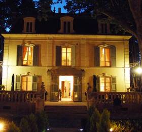 Туры в Les Frenes Hostellerie в Франции