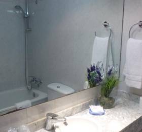 Aneto Hotel в Барселоне
