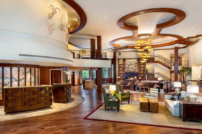 Lake Arrowhead Resort & Spa