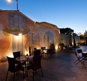 Туры в Les Vignes Blanches Hotel в Франции