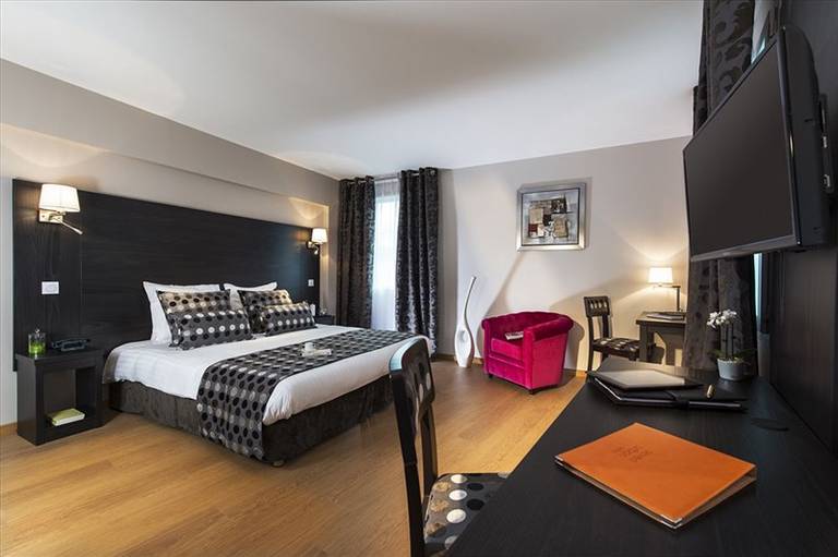Seven Urban Suites Nantes Centre - Cite des Congres