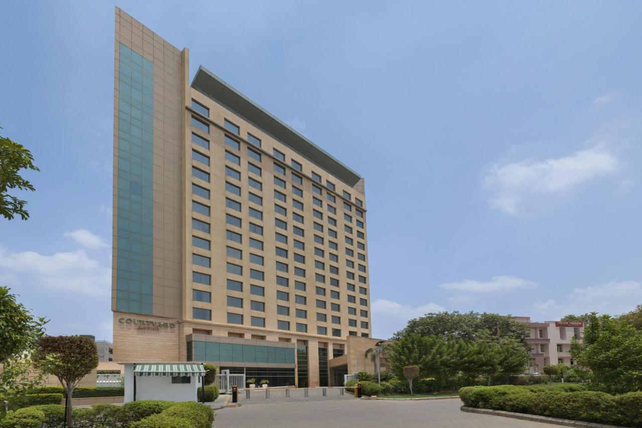 Courtyard by Marriott Gurgaon 4*