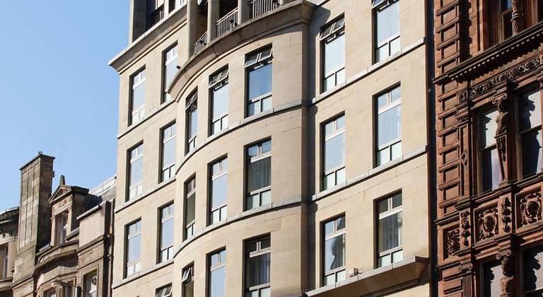 Carlton George Hotel