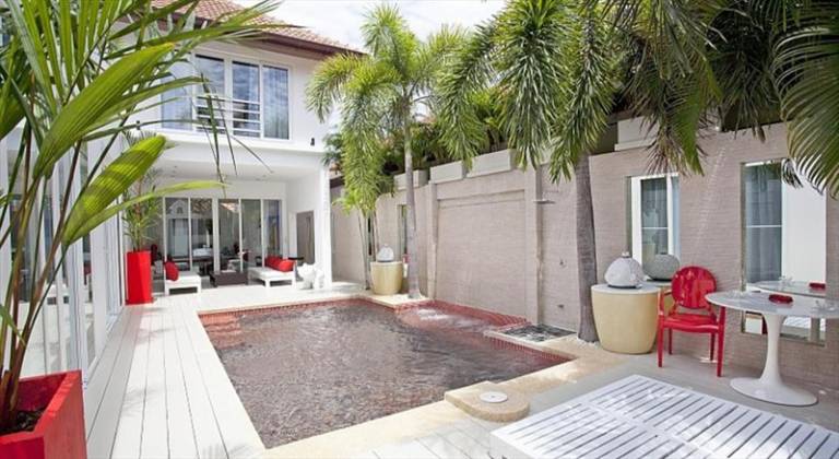 Majestic Design Villa