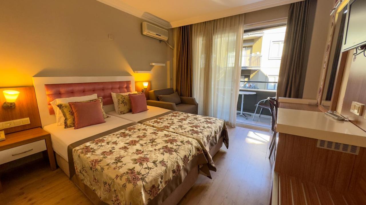 Ана баланың сексін қараңыз