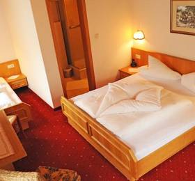 Pension Garni Olympia в Зельдене