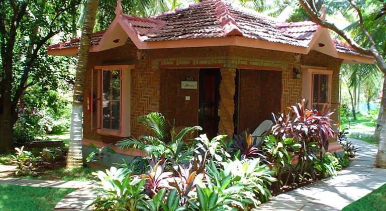 Kairali - The Ayurvedic Healing Village