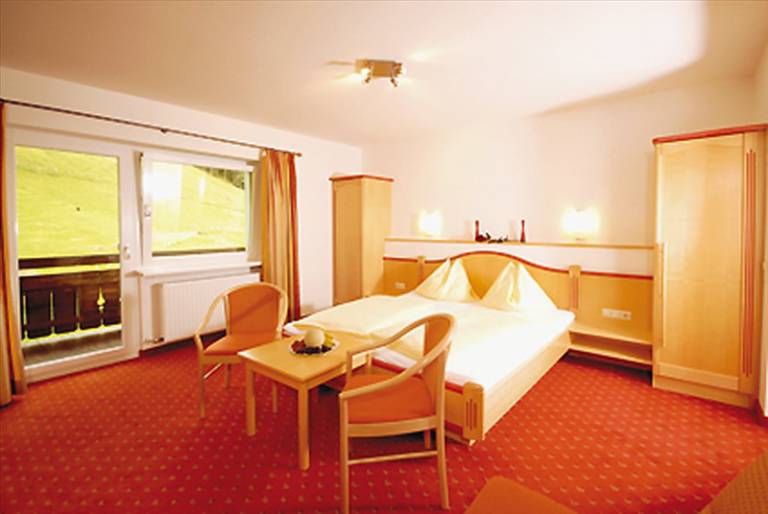 Gungau Hotel