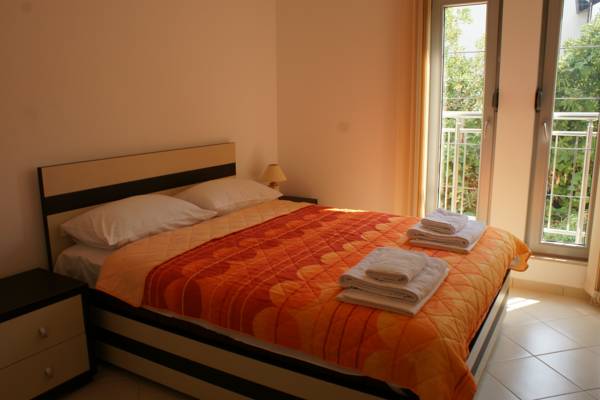 Nion Apartments