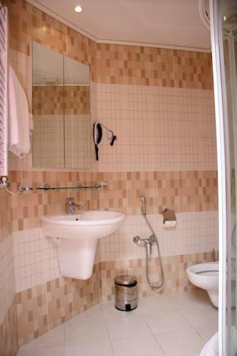 Hotel Hale Kai, Baku 3* Азербайджан, Баку