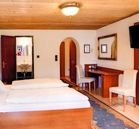 Cityhotel Schwarzer Bar Innsbruck в Инсбруке